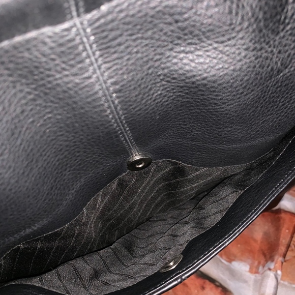 Tuci Italia Reptile Crossbody - Picture 2 of 6